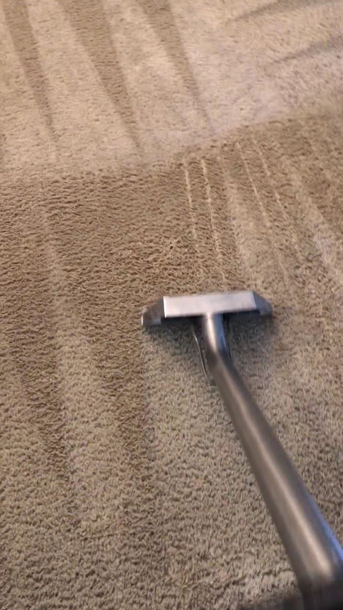 George from Diamond Steamers deep steam cleaning carpet in a large Frisco, TX home